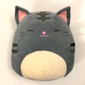 Squshmallows Cat Gray Cream Pink Embroidered nose Dark Gray detail Tail Excellen